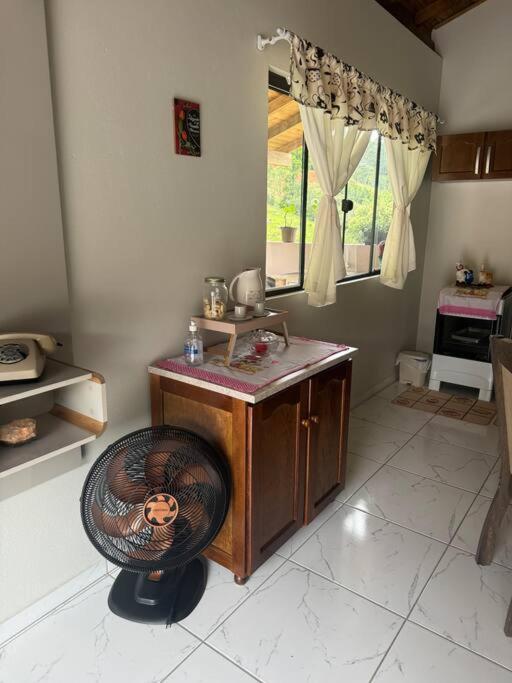 Cabana Recanto Do Arruda Para Casal Em Aguas Mornas 外观 照片